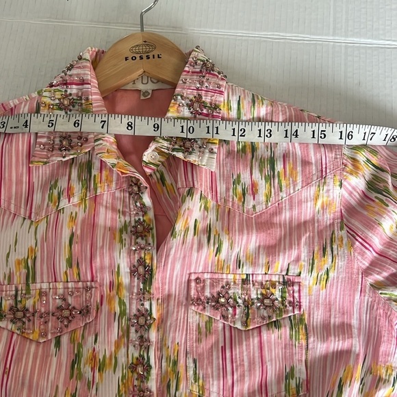 La Fuori- Anthropologie Pink Green Embroidered Romper- CiriOut Size Medium 🔲 - Picture 14 of 16
